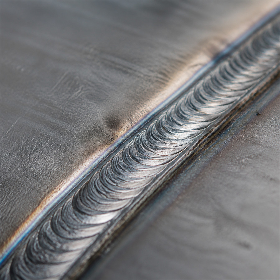 Macro of a full-penetration weld seam