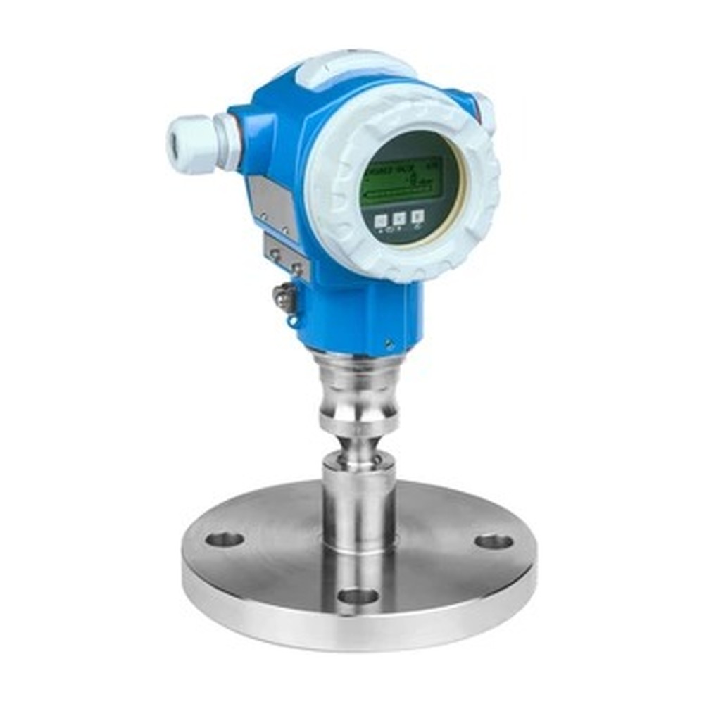 Process pressure transmitter with flange connection